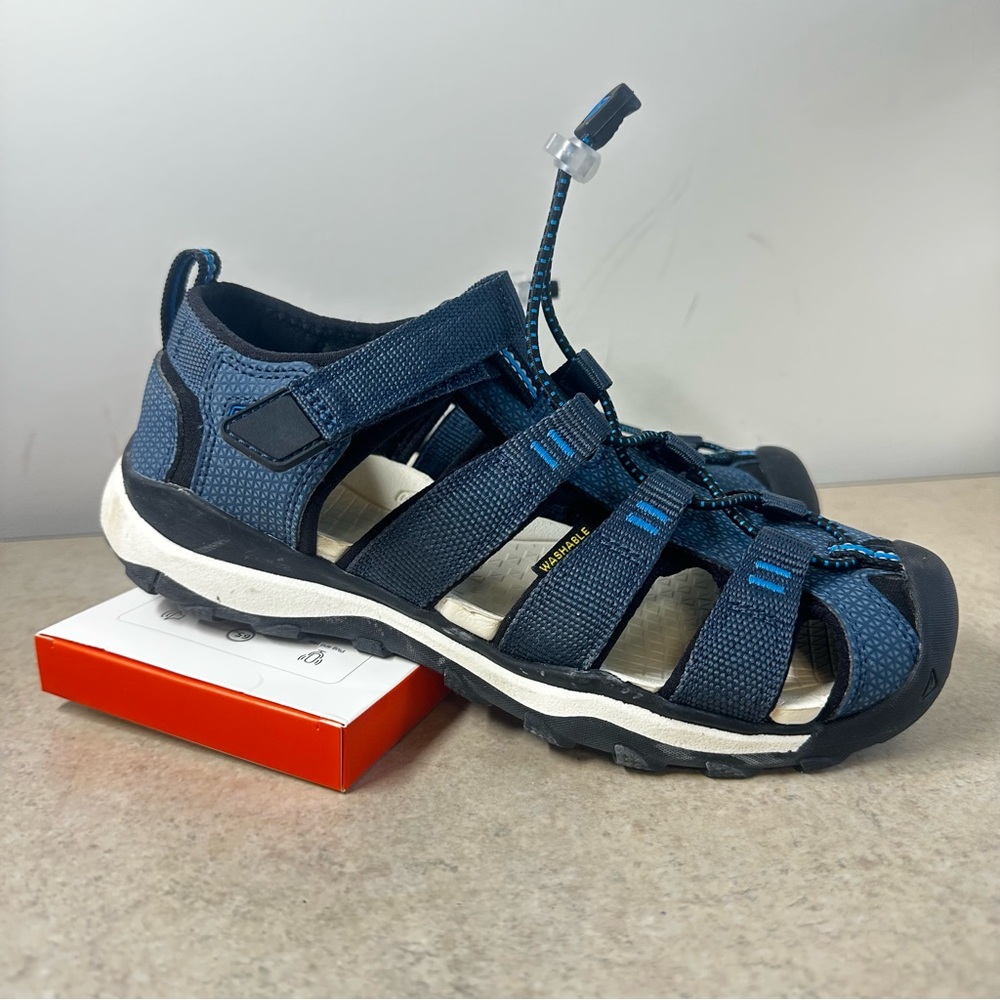 KEEN unisex-child Newport Neo H2 Closed Toe Water big boys 3Y